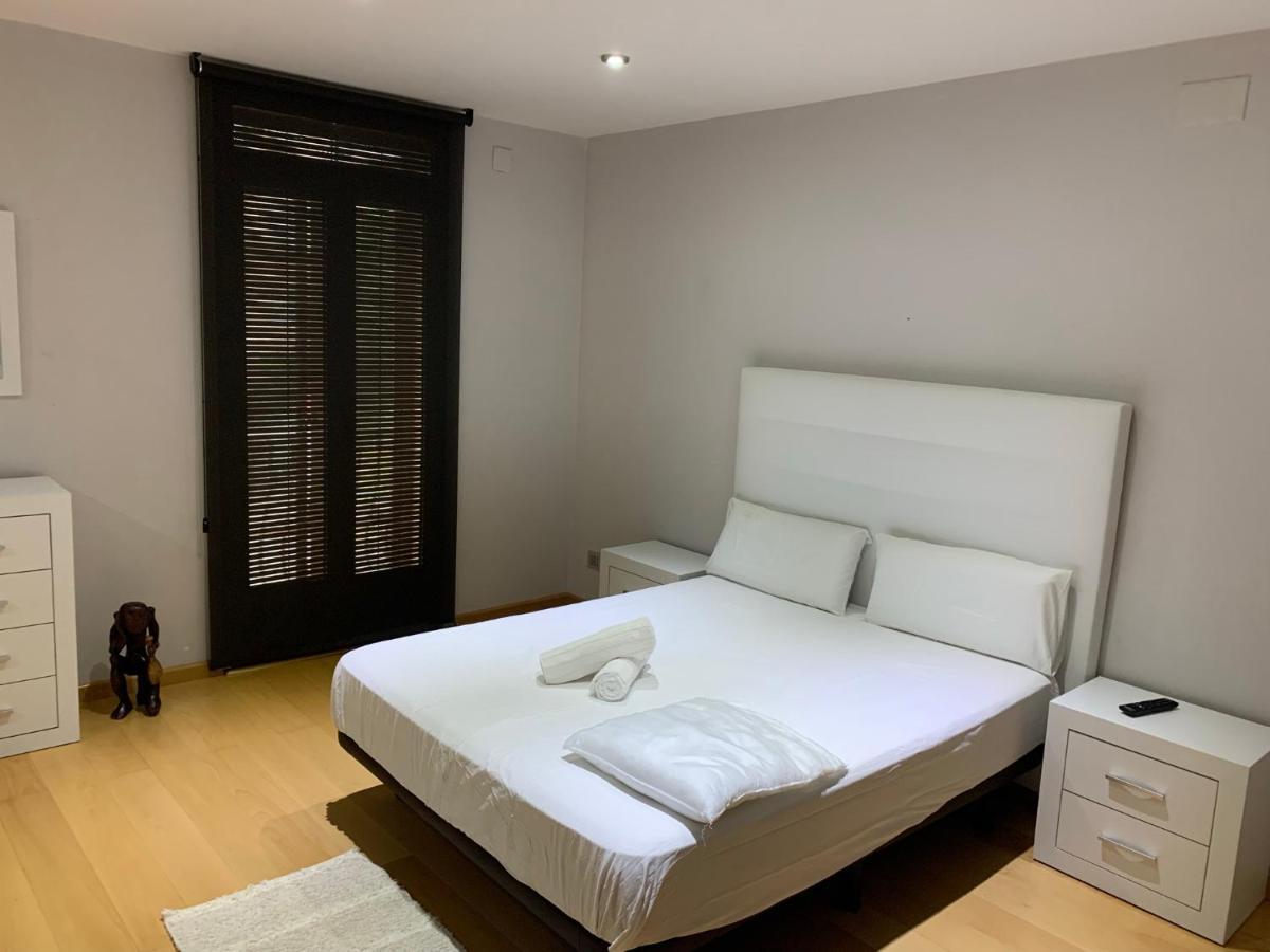 Luxury Apartment Mercat Central ตาร์ราโกนา ภายนอก รูปภาพ