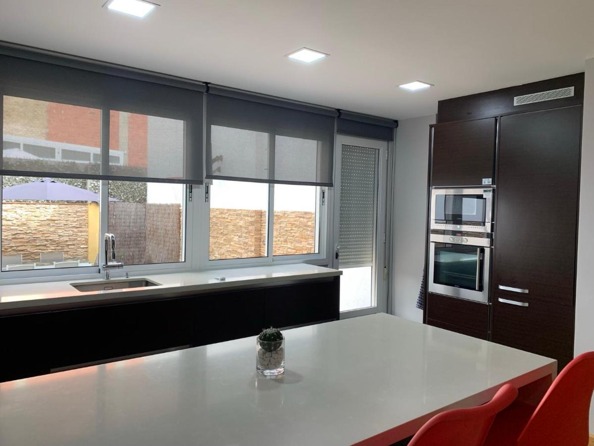 Luxury Apartment Mercat Central ตาร์ราโกนา ภายนอก รูปภาพ